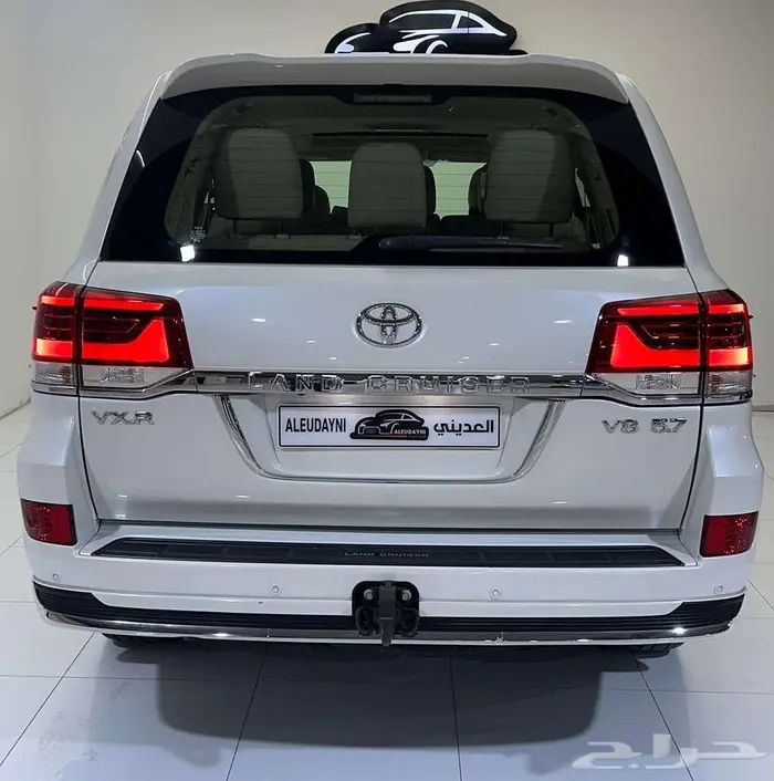 تويوتا لاندكروزر VXR 2021 5