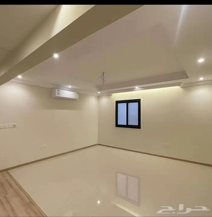 شقة فاخرة للايجار السنوي في الاسكان 6