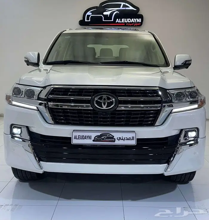 تويوتا لاندكروزر VXR 2021 3