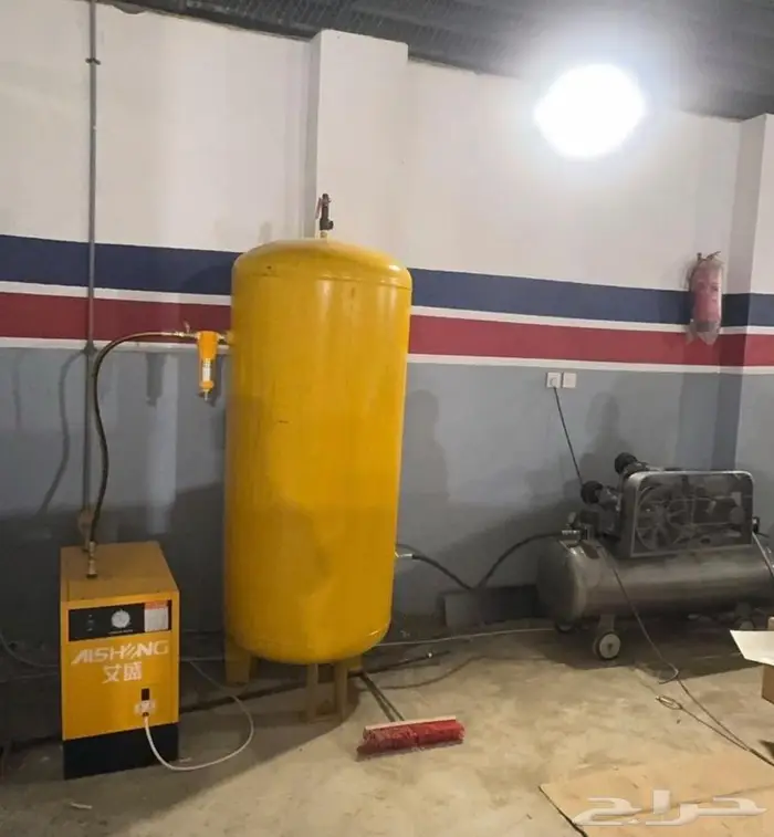 للبيع بالتقبيل ورشة (ميكانيكا   كهرباء   سمكرة   بوية) 4