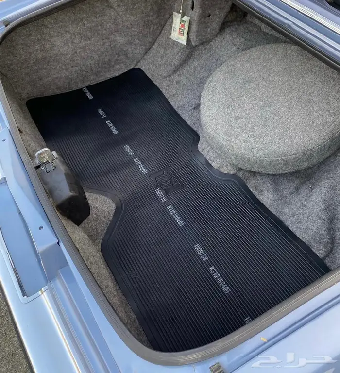 كاديلاك 1984 ( بحالة المصنع وكالة ) 4