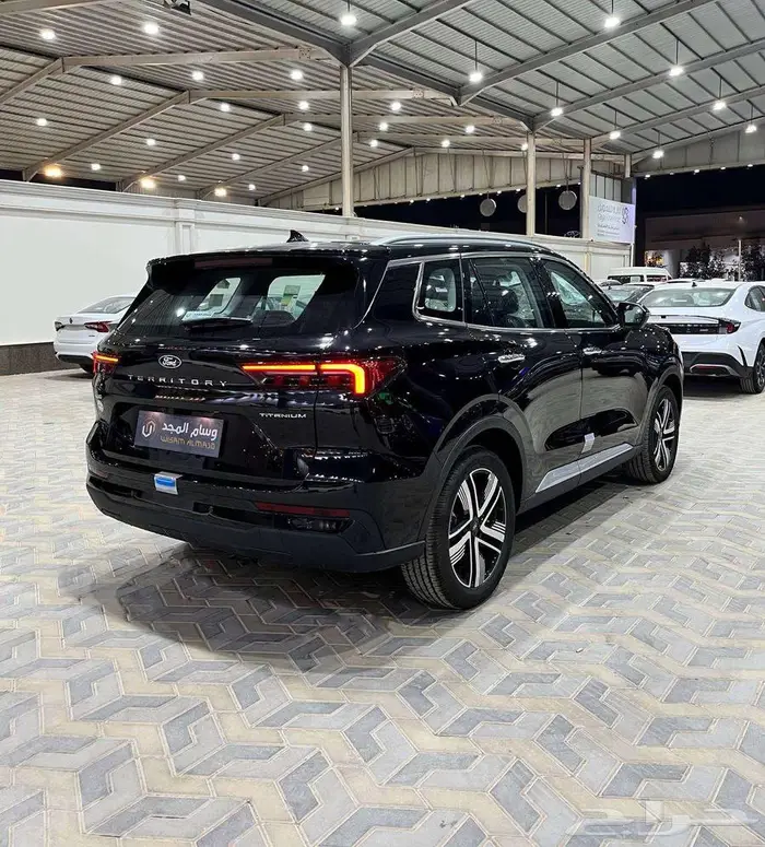 عرض خاص فورد تيريتوري تيتانيوم موديل 2026 بطاقه جمركيه 4