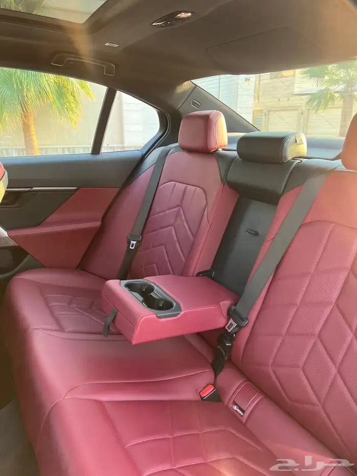 للبيع بي ام الفئة الخامسة 520i سعودي 15