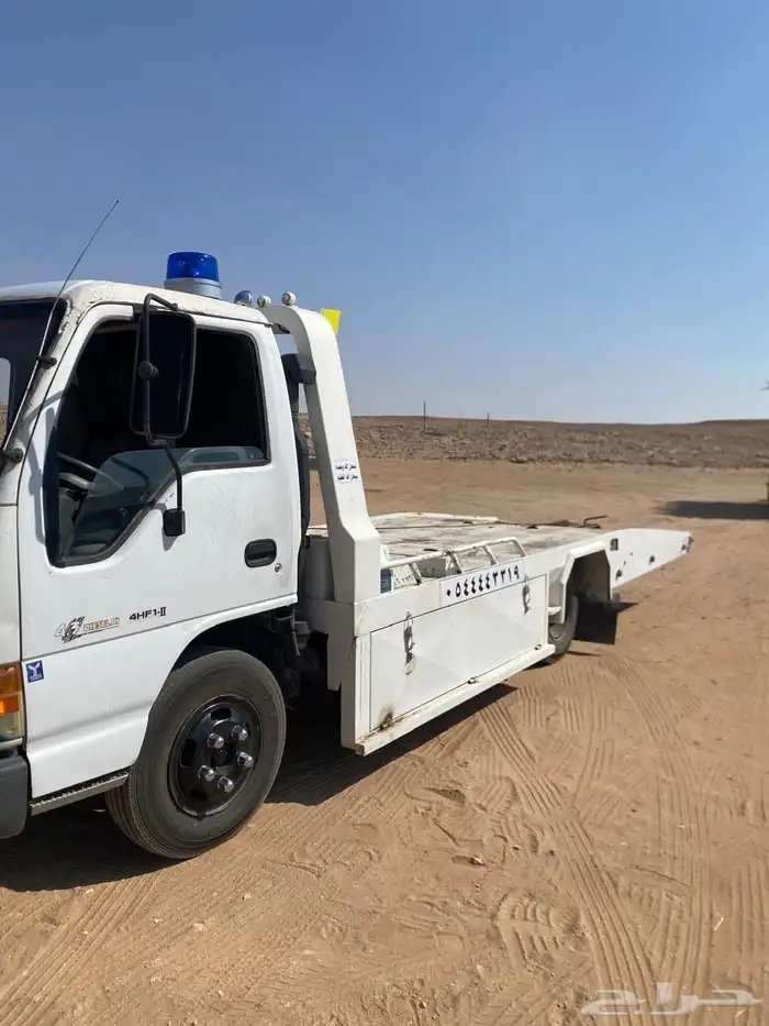 للبيع سطحه دينا سيزو موديل 2002 ديزل 2