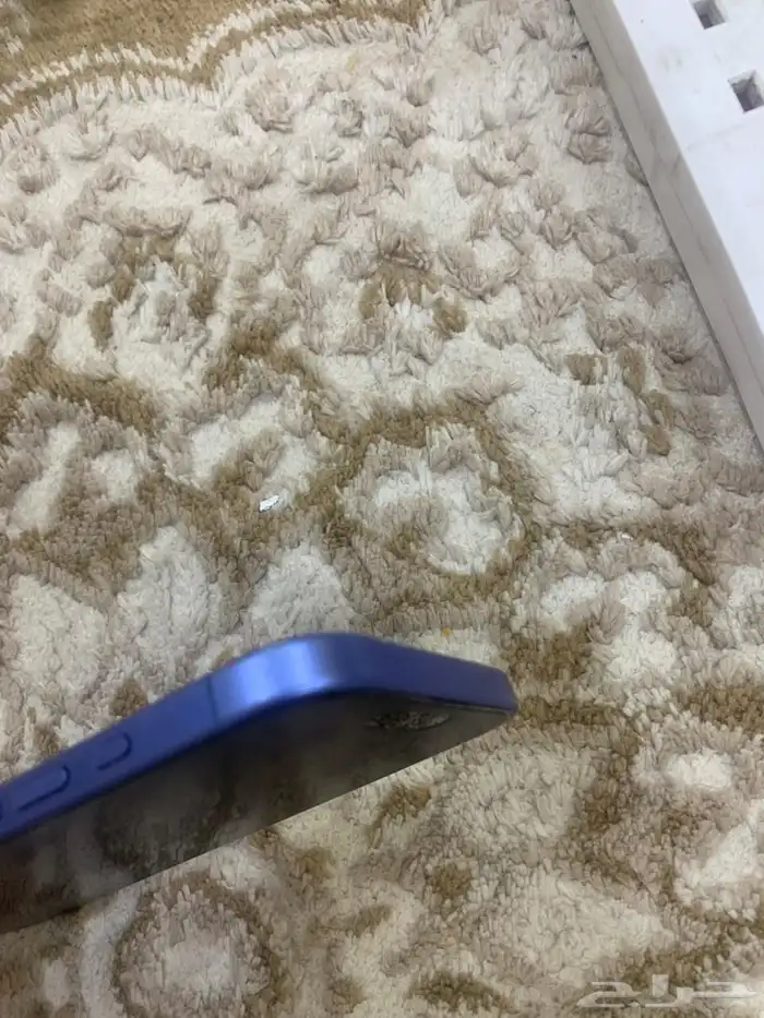 آيفون 16 العادي 2