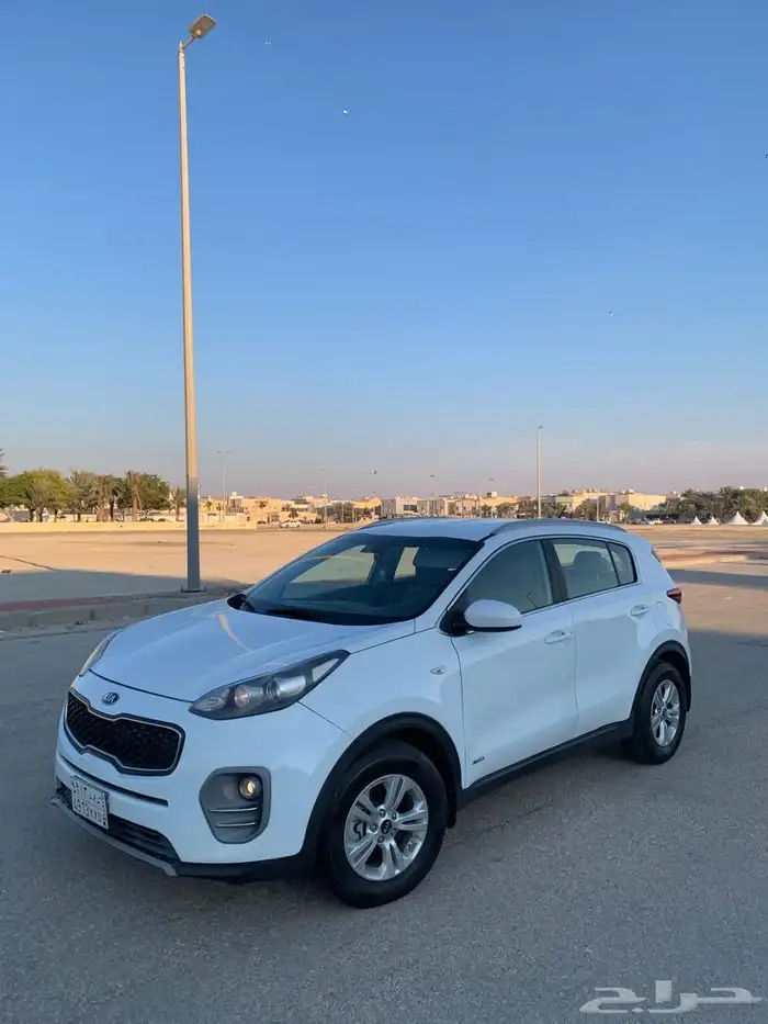 كيا سبورتاج ( بنزين) 2018 دبل 2.4 سعودي 1