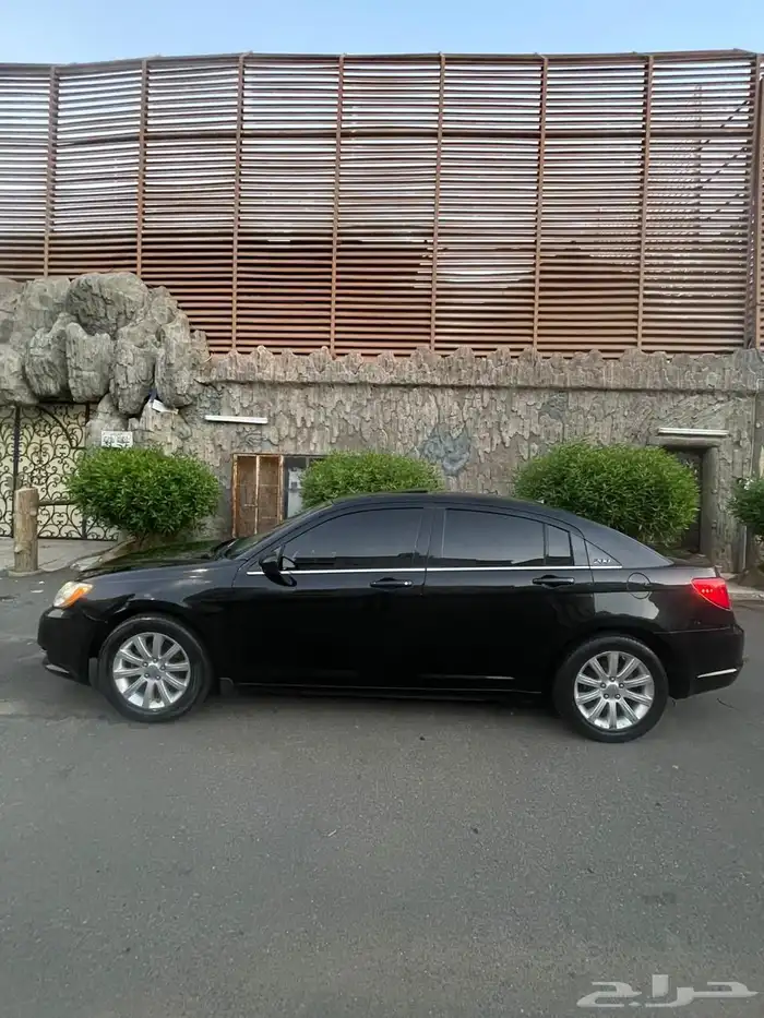 كرايسلر للبيع 2012 C200 5
