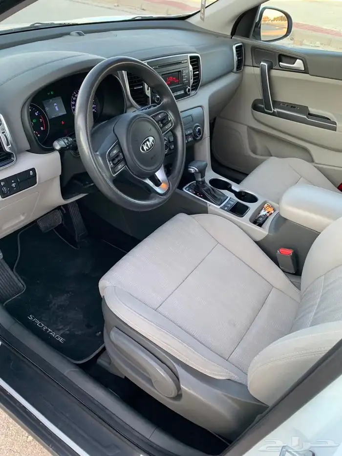 كيا سبورتاج ( بنزين) 2018 دبل 2.4 سعودي 8