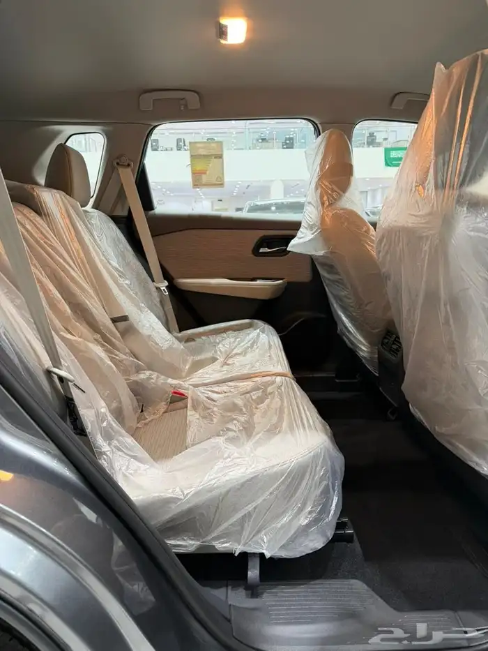 نيسان اكس تريل 7 ركاب ستاندر بدون دبل 2026 5