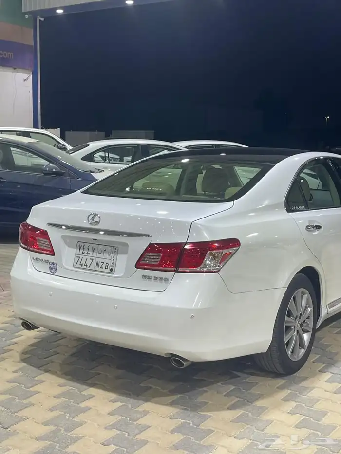 لكزس ES 350 بنزين موديل 2012 10
