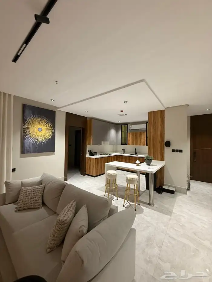 شقه مفروشه (3) غرف نوم وصاله بالحي العاشر بالضاحيه 2