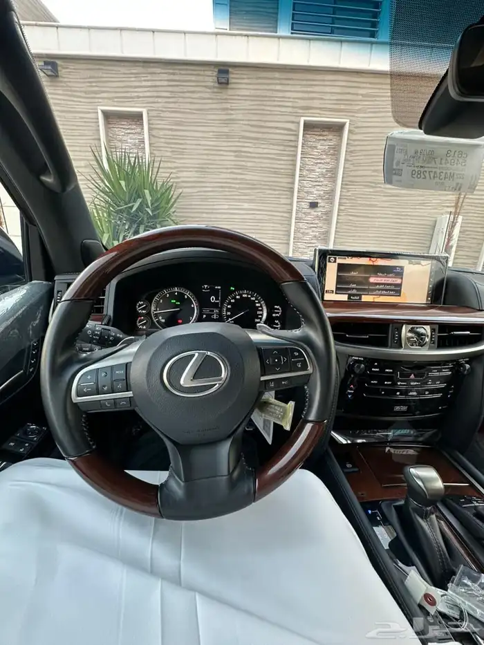 لكزس 2021 سبورت (( عداد 9 الاف فقط مخزن شبه الأصفار )) 54