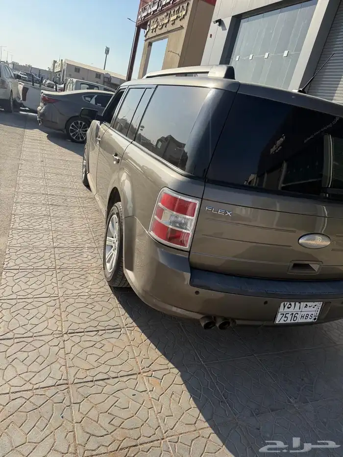 فورد فلكس 2012 نظيف جدا 2