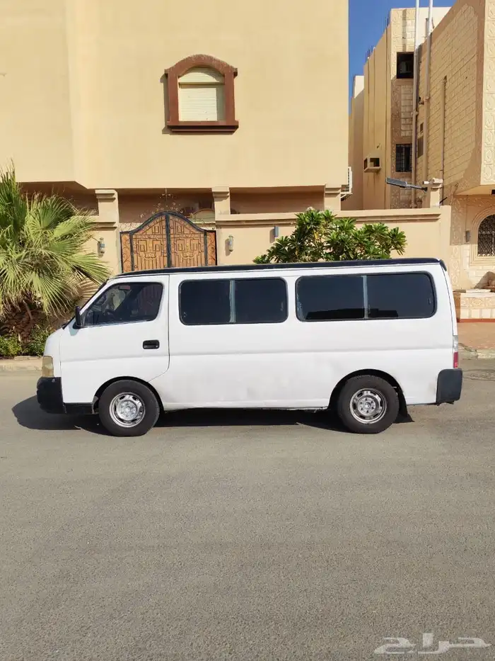 باص نيسان 2007 12