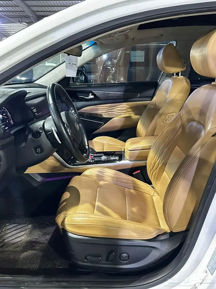 كيا كادينزا ابيض 2021 بنزين بطاقة جمركية وارد كوريا 7