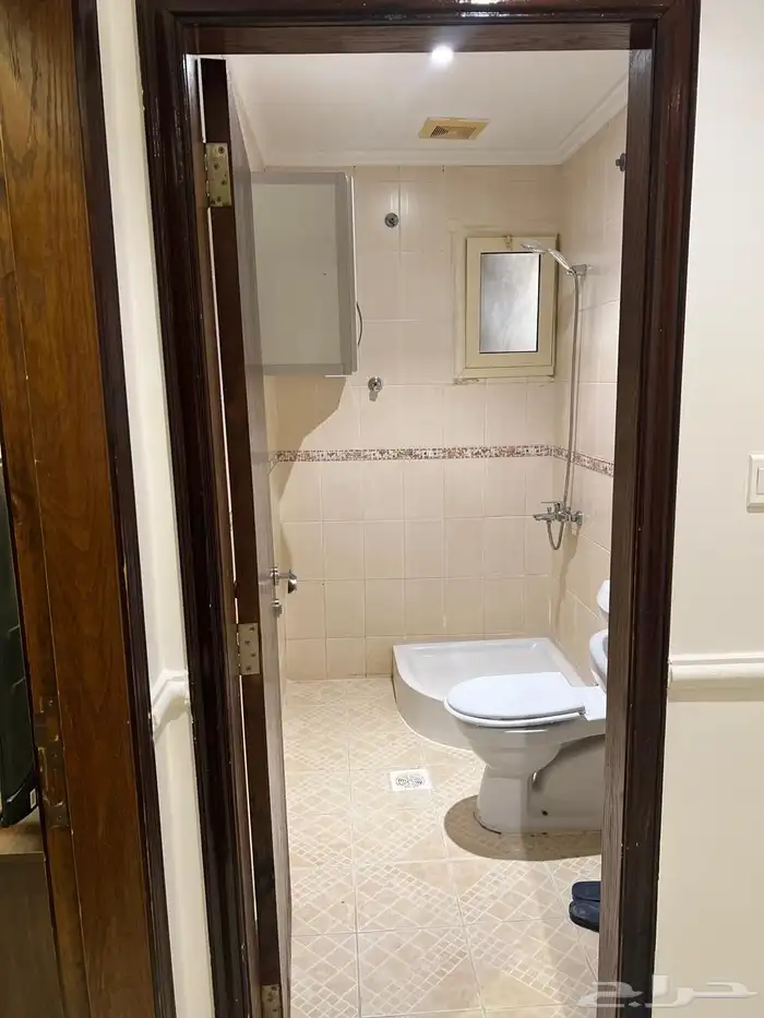 للبيع شقه جده حي السلامه 2 14