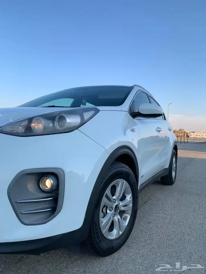 كيا سبورتاج ( بنزين) 2018 دبل 2.4 سعودي 2