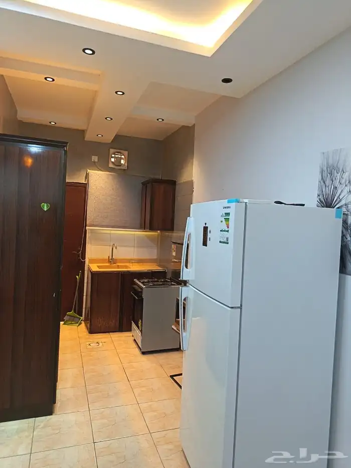 للايجار شقة مؤثثة 4