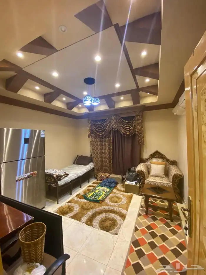 فله للايجار اشبيليا 9