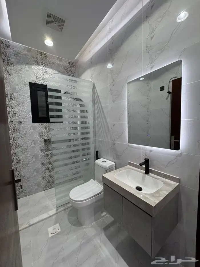 شقه للبيع 19