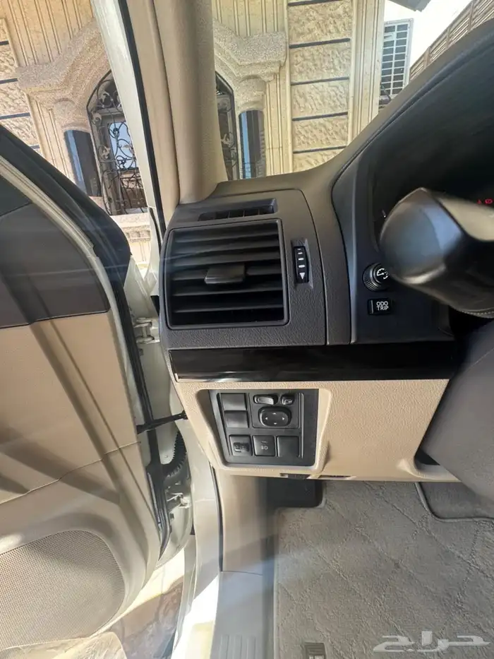 برادو 2023 نص فل دبل عبداللطيف الجميل مخزززن 49