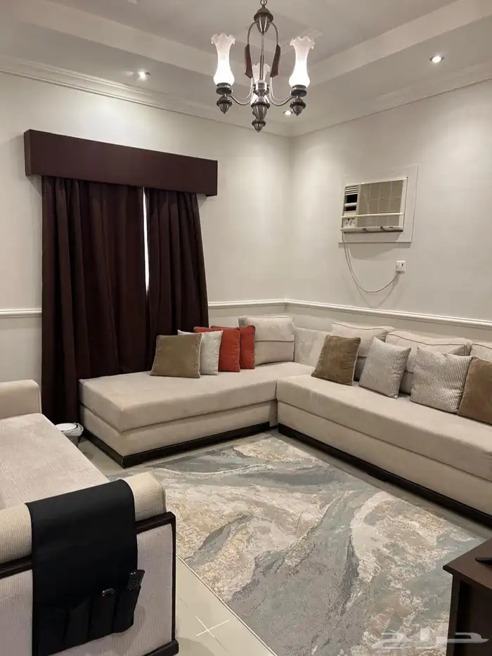 للبيع شقه جده حي السلامه 2 13