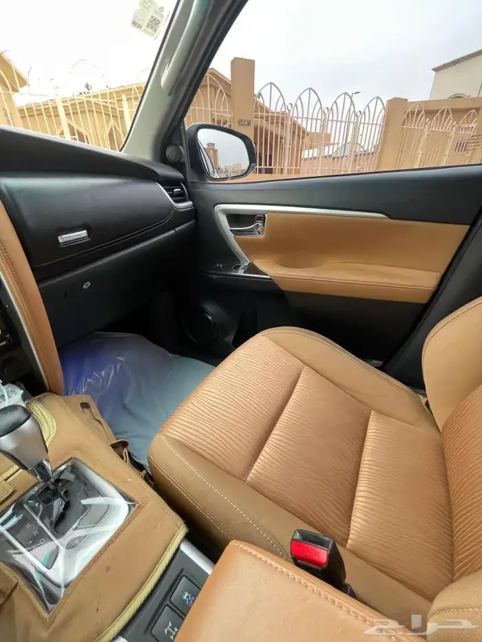 فورتشنر 2018 ممشى 180 الف دبل 6 سلندر 9