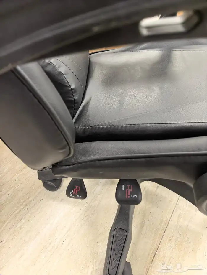 كرسي للبيع 2