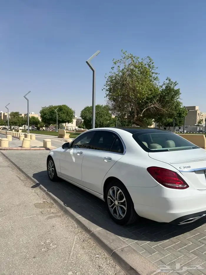 لمحبين النظافة (مرسيدس C300 أستيراد شخصي أصفار)موديل 2016 14