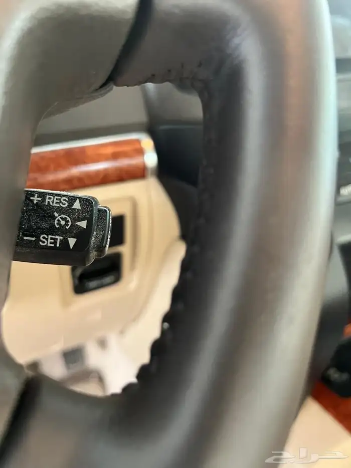 لاندكروزر وكالة سعودي.. 2012 15