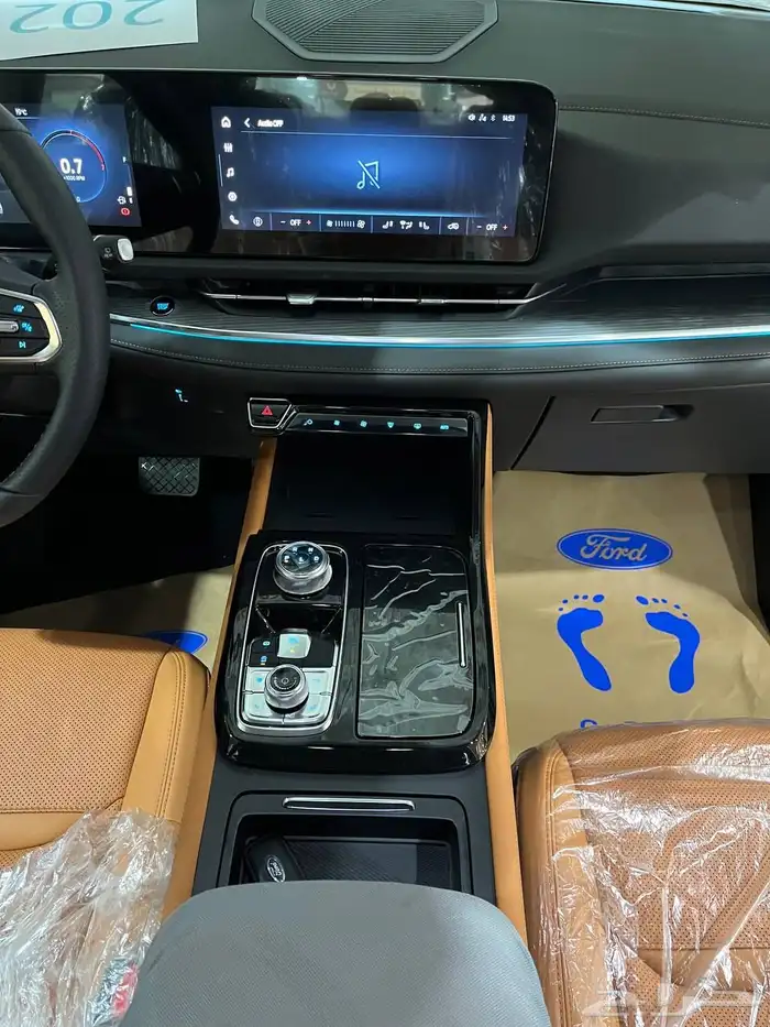 عرض خاص فورد تيريتوري تيتانيوم موديل 2026 السعر 126300 11