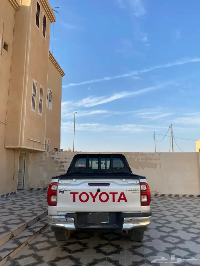 هايلوكس 2024 5