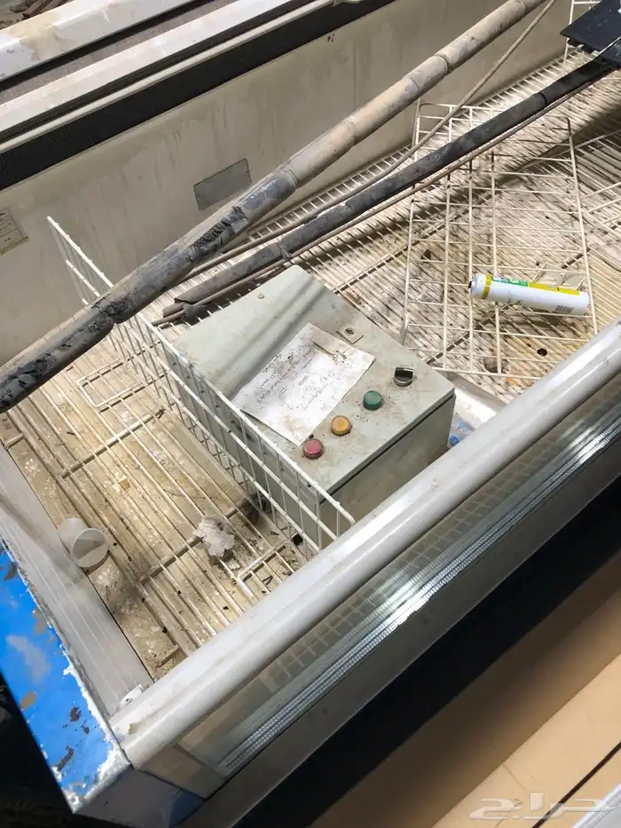 للبيع فريزر ارضي 3