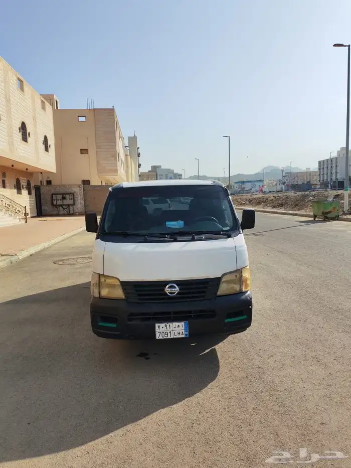باص نيسان 2007 7