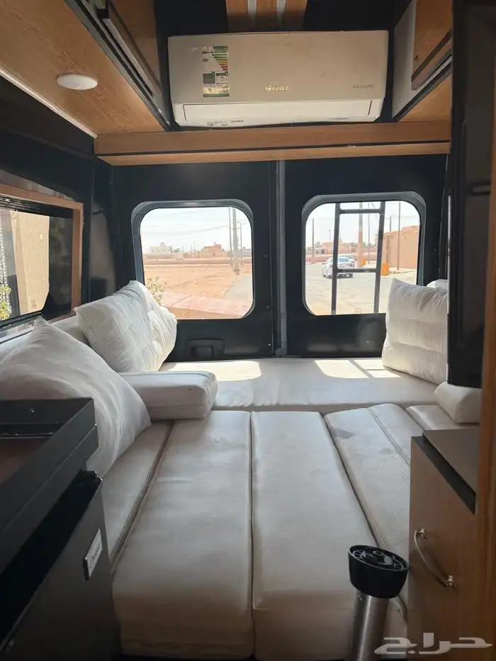 كرفان بيجو 4