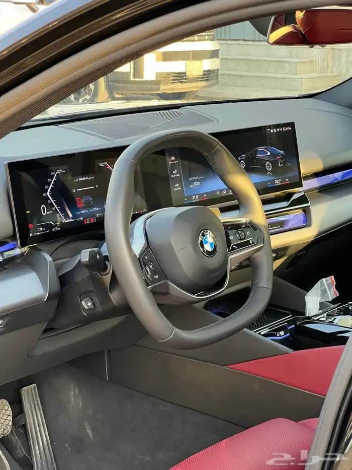 للبيع بي ام الفئة الخامسة 520i سعودي 22