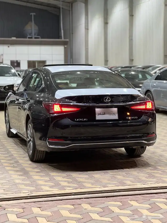 لكزس Es250 AA سعودي 25 كاش اقساط 6