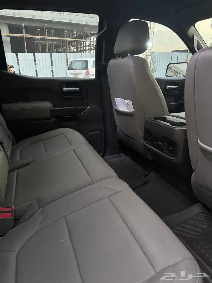 للبيع سلفراد 2019 تريل بوس 3