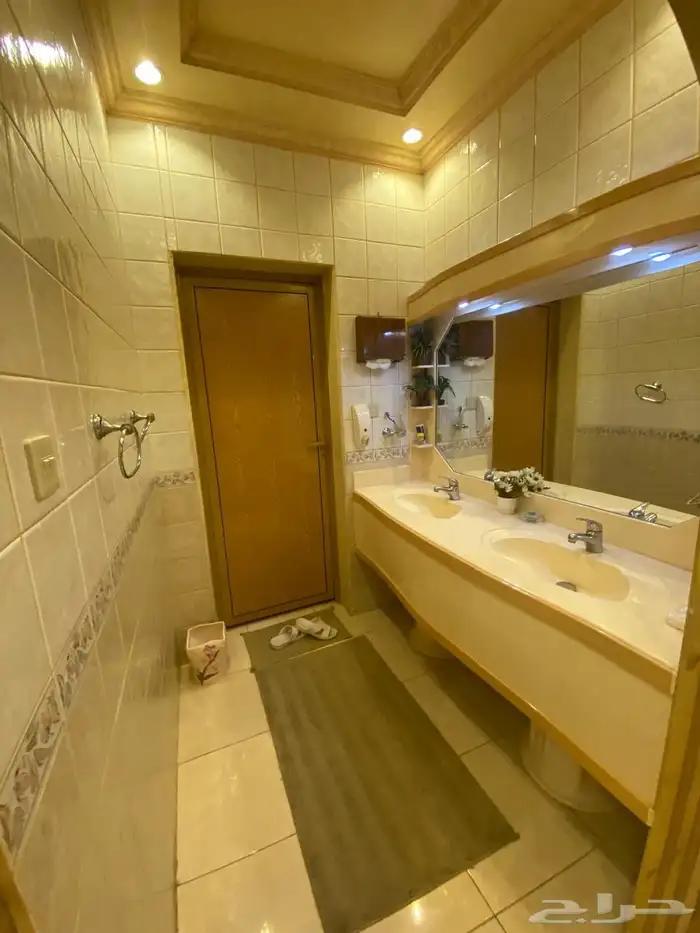 فله للايجار اشبيليا 11