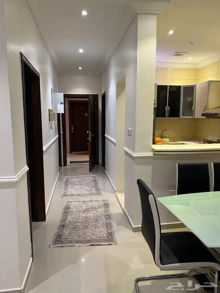 للبيع شقه جده حي السلامه 2 10