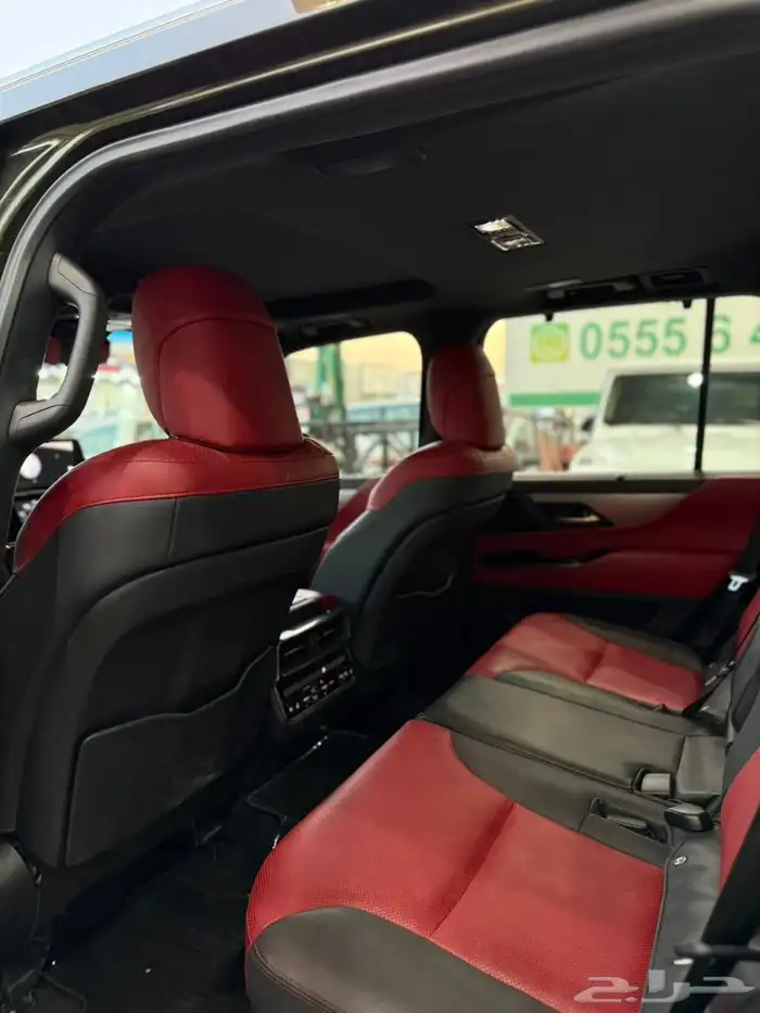 لكزس - 2023 - LX600 - اف اسبورت - فل كامل 14