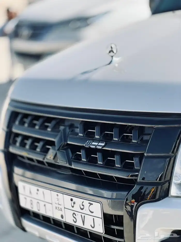 للبيع  ميتسوبيشي باجيرو 2016 7