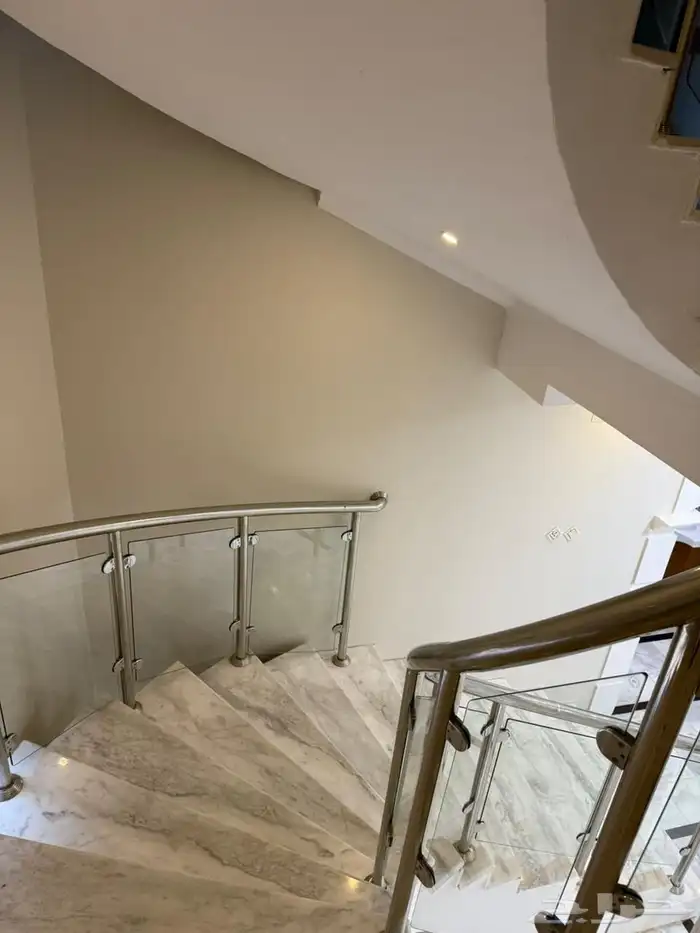 للبيع فله حي المنار بريدة 12