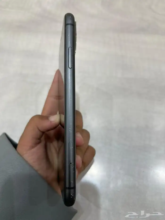 للبيع جوال 11 عادي 1