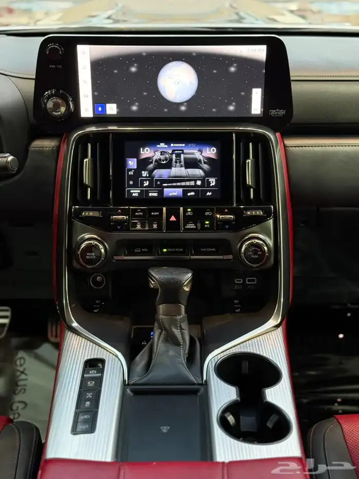 لكزس - 2023 - LX600 - اف اسبورت - فل كامل 21