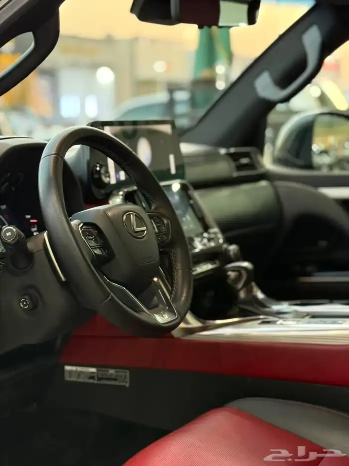 لكزس - 2023 - LX600 - اف اسبورت - فل كامل 10
