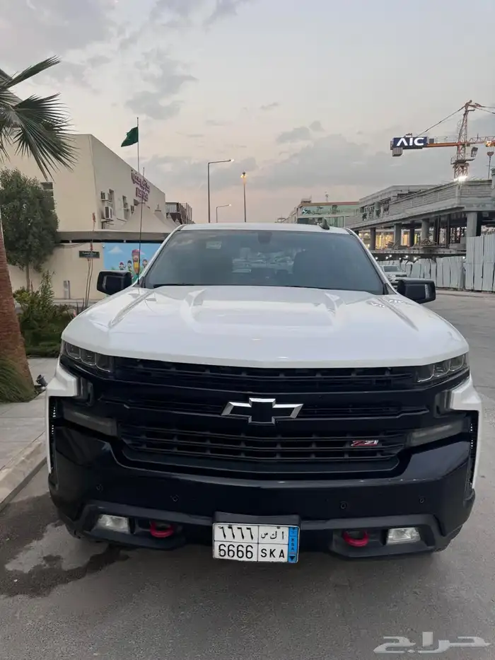 للبيع سلفراد 2019 تريل بوس 12