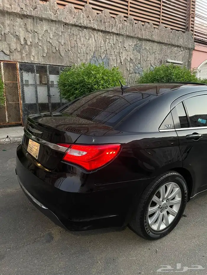 كرايسلر c200 2012 للبيع 8