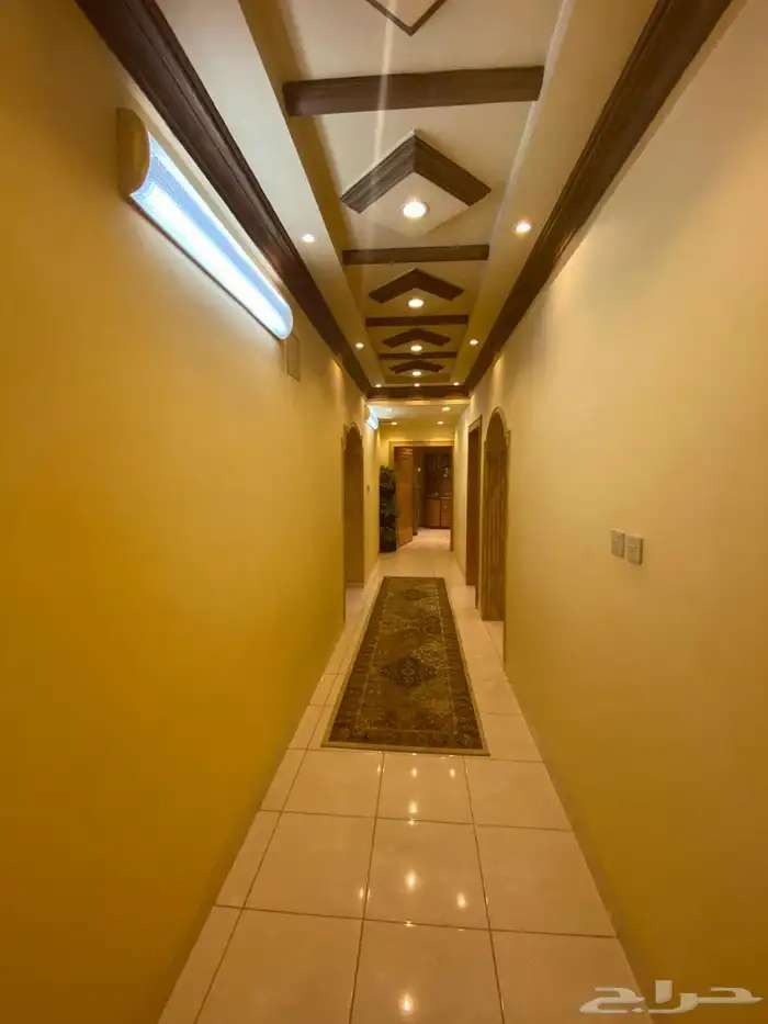 فله للايجار اشبيليا 13