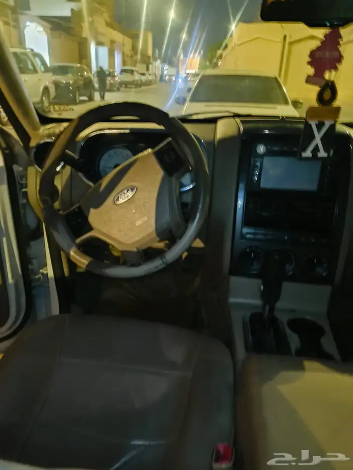 للبيع اكسبلور 4